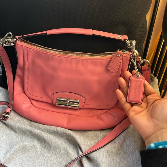 Coach Pink Leather Shoulder Bag - Picture 2 of 7